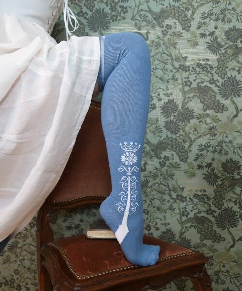 18th - 19th C. Clocked Cotton Stockings Crown in 2 Colors